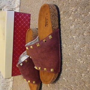 NIB Glaze Kors Wine Studded Cork Slides Sandals